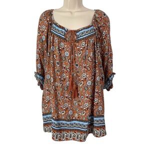 BOUTIQUE CLOSING SALE: GiGiO Boutique Top